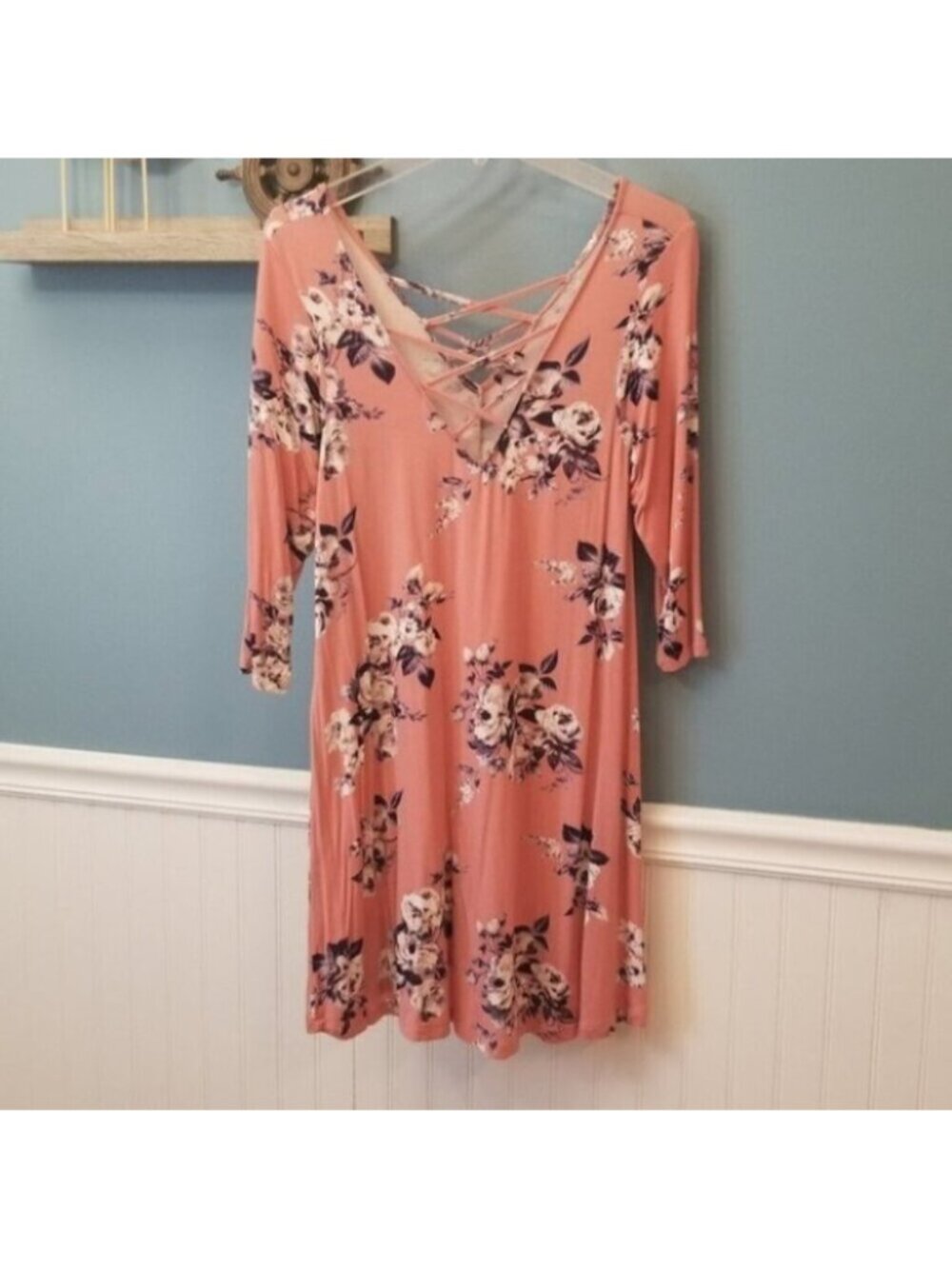 💘3/4 Sleeve Salmon Pink Floral Dress Size Jr Medium